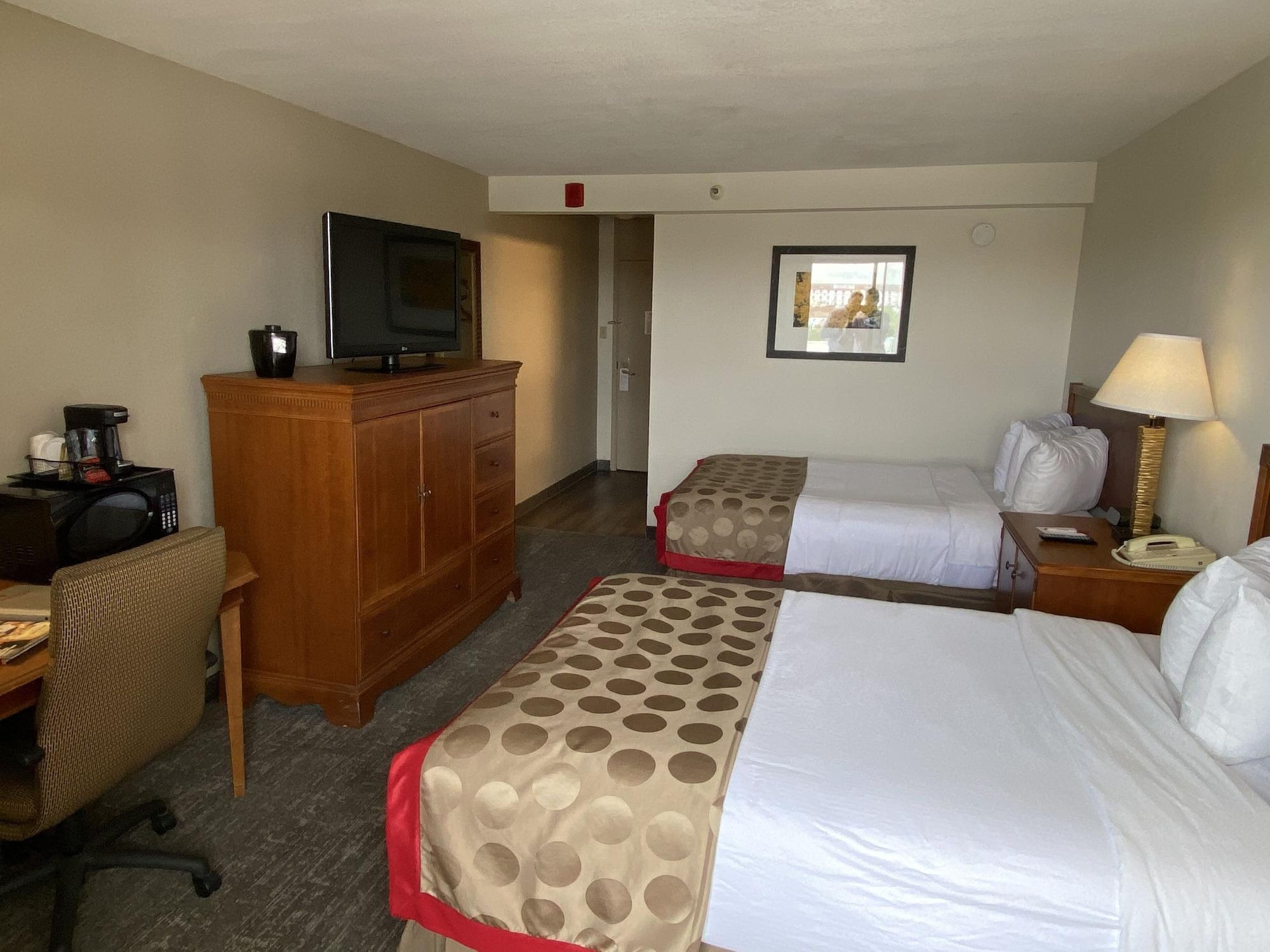 Ramada By Wyndham Albuquerque Midtown Hotel Bagian luar foto